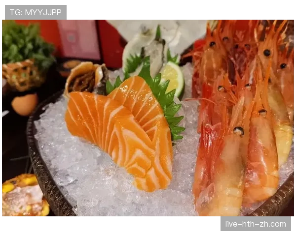 余依婷训练完直接拎爱马仕去吃人均三千的日料？